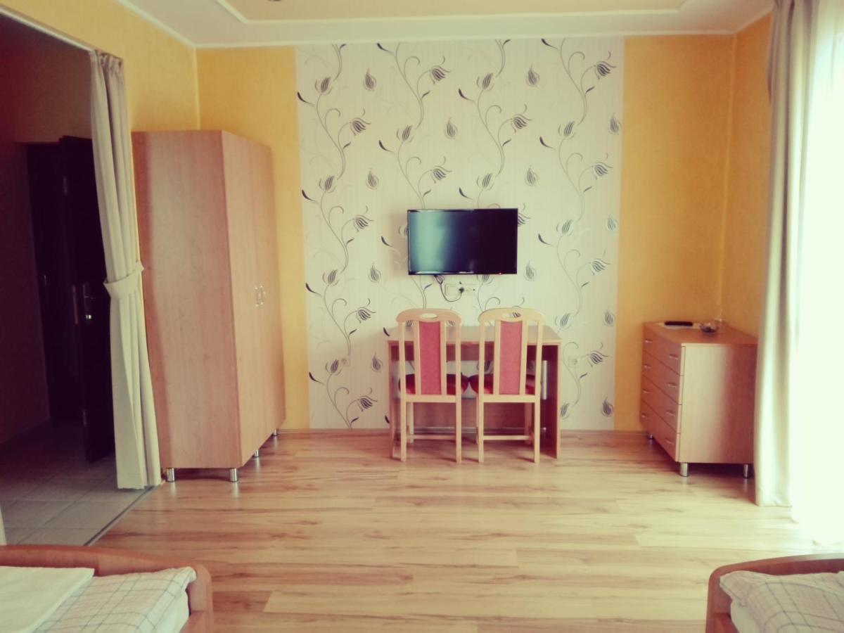 Fonix Apartmanhaz Nagypáli Eksteriør bilde
