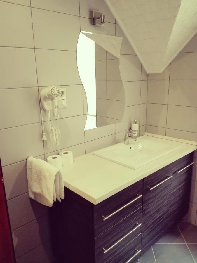Fonix Apartmanhaz Nagypáli Eksteriør bilde